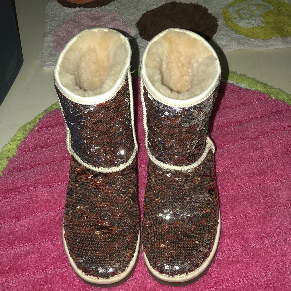 Sparkly uggs
